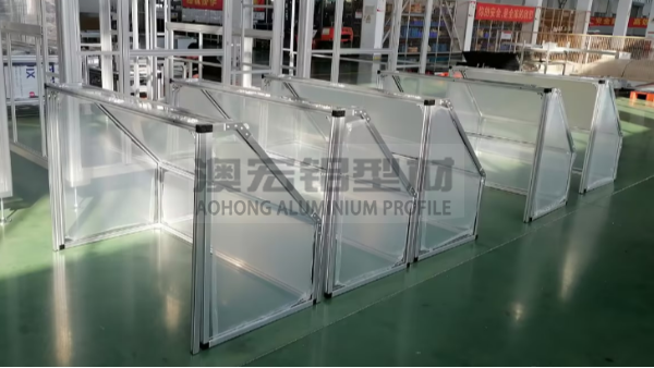 包裝機器防護罩案例:澳宏鋁型材防護裝置順利交付 包裝機器防護罩案例:澳宏鋁型材防護裝置順利交付